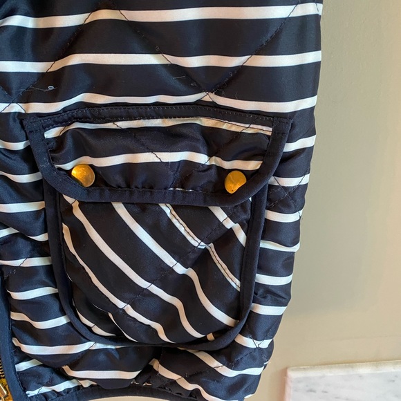 Striped vest - Picture 2 of 4